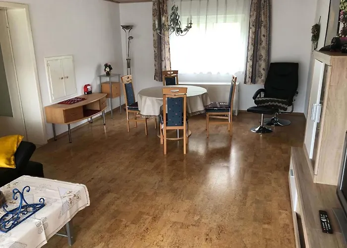 Lägenhet Gaestehaus Luetzelbach *